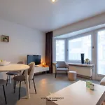 דירה Spacious Closeby The Sea Up To 6 People! אוסטנדה