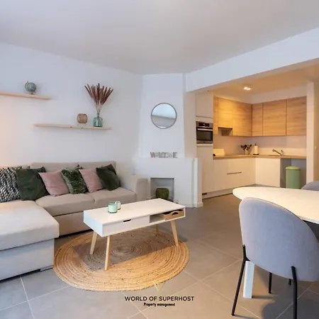 Spacious Closeby The Sea Up To 6 People! * オステンド
