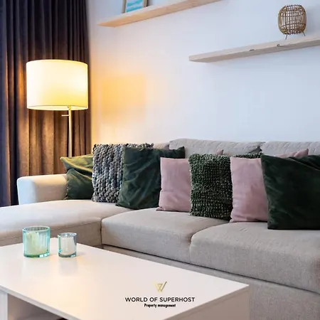 아파트 Spacious Closeby The Sea Up To 6 People!