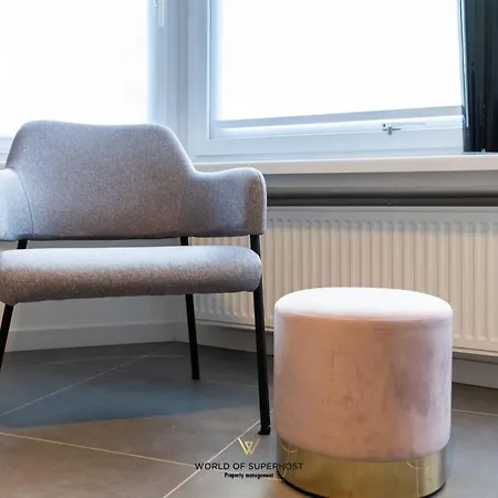 Apartamento Spacious Closeby The Sea Up To 6 People! Ostend