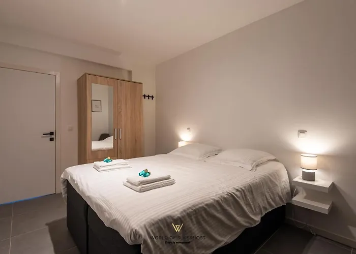 公寓 Spacious Closeby The Sea Up To 6 People! *