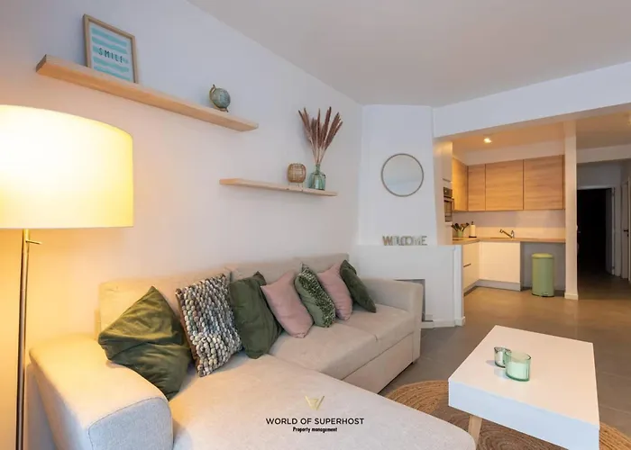 Spacious Closeby The Sea Up To 6 People! דירה